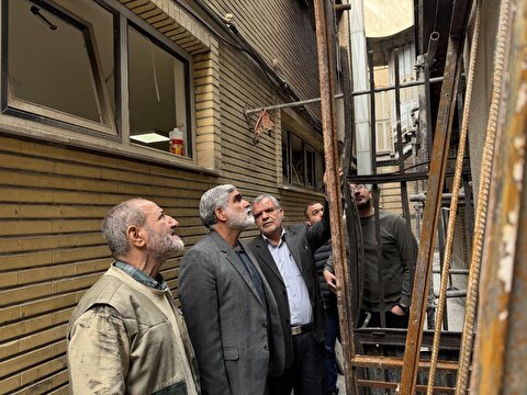 مسجد جامع رجایی‌شهر به همت خادمین به چرخه فعالیت‌های عبادی بازمی‌گردد